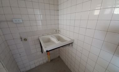 apartamento en arriendo/venta en edificio estefan piso 4 sin ascensor. Cod A11697