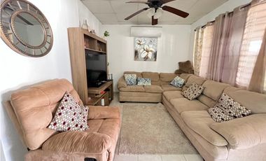 VENTA DE CASA EN ARRAIJAN, LAGO EMPERADOR