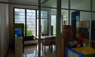 Rumah disewakan Jemursari Surabaya