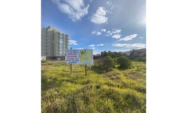 Lote FELIX U. CAMET Y ZEBALLOS