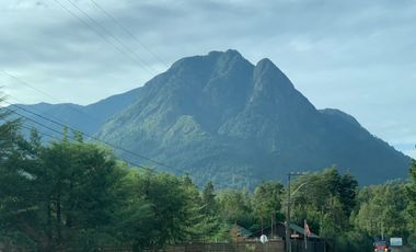Vive rodeado de belleza natural en Pucón! Parcela en venta a 2 km  C. Internac.
