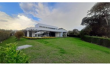 Casa campestre en Venta Ríonegro Vía San Antonio, El Carmen de Viboral