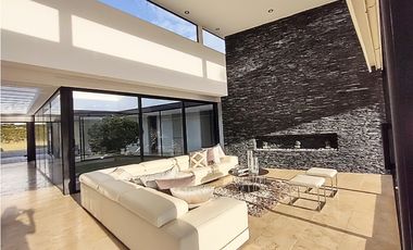 Casa campestre en Venta Ríonegro Vía San Antonio, El Carmen de Viboral