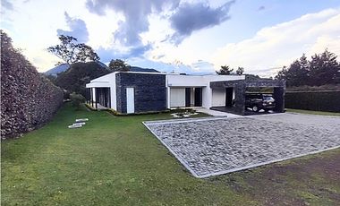Casa campestre en Venta Ríonegro Vía San Antonio, El Carmen de Viboral