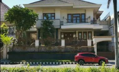 Rumah di Araya Surabaya Mewah, Full Furnished, Sangat Terawat