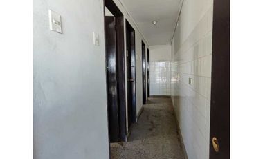 RyA Vende  propiedad urbana de 1.890 mtr2 Av.Ricardo Vicuña