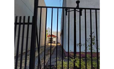 RyA Vende  propiedad urbana de 1.890 mtr2 Av.Ricardo Vicuña