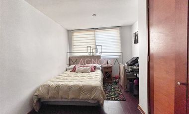Casa en venta de 6 dorm. en Colina