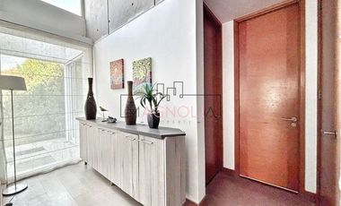 Casa en venta de 6 dorm. en Colina