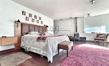 Casa en venta de 6 dorm. en Colina