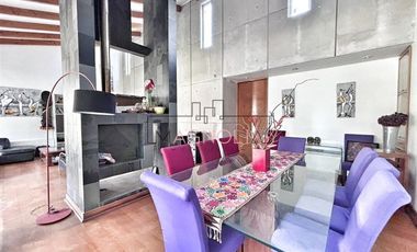 Casa en venta de 6 dorm. en Colina