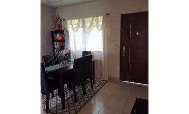CASA EN PENONOME PASEO DEL RIO