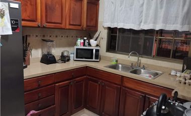 CASA EN PENONOME PASEO DEL RIO