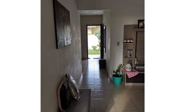 CASA EN PENONOME PASEO DEL RIO