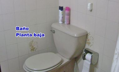 Casa con Departamento en venta en Ezpeleta Este