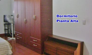 Casa con Departamento en venta en Ezpeleta Este