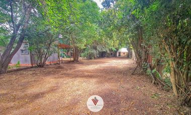 CASA EN VENTA CON AMPLIO TERRENO EN GENERAL BELGRANO