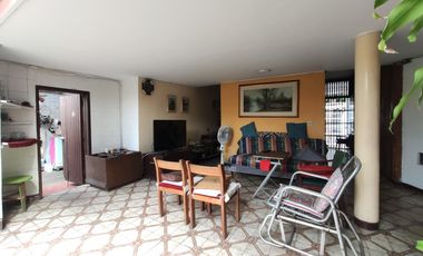 casa en venta en caobos. Cod V26459