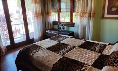 Chalet con excelente ubicación en Barrio Caisamar