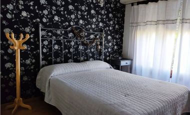 Chalet con excelente ubicación en Barrio Caisamar