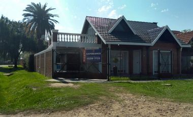 Chalet en venta en Burzaco Este