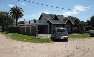 Chalet en venta en Burzaco Este