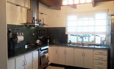Chalet en venta en Burzaco Este