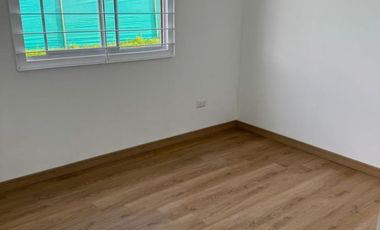 apartamento en arriendo en casa blanca. Cod A7058201