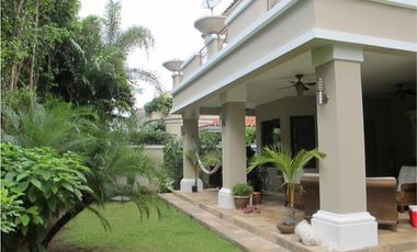 VENTA CASA - URBANIZACIÓN CAMELIAS - COSTA DEL ESTE