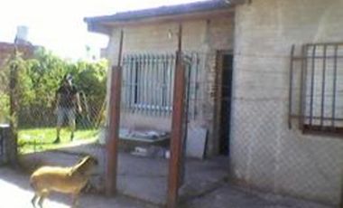 CASA TRES AMBIENTES A TERMINAR