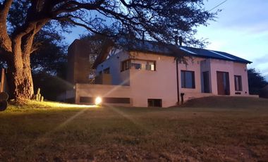 CASA QUINTA EN TOAY - MUY BUENA.-