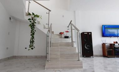 casa en venta en villas del parque. Cod V2969