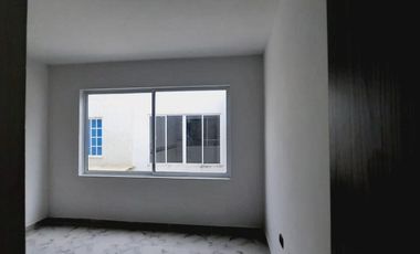 casa en venta en villas del parque. Cod V2969