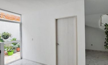 casa en venta en villas del parque. Cod V2969