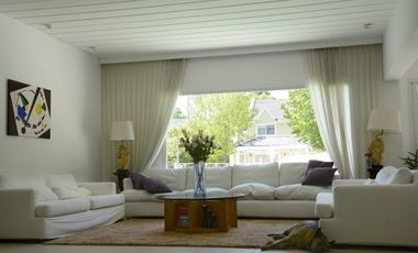 Espectacular CASA Boat Center