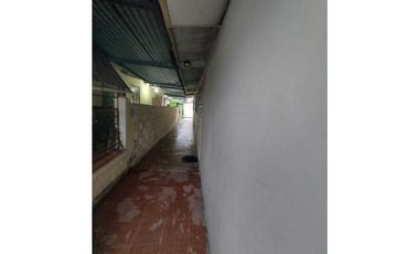 CASA CON 5 APARTAMENTOS PARA ARRENDAMIENTO EN CHANIS