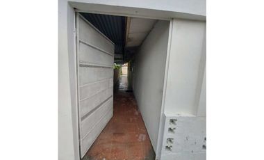CASA CON 5 APARTAMENTOS PARA ARRENDAMIENTO EN CHANIS