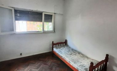 VENTA CASA TIPO PH 3 AMBIENTES CON QUINCHO