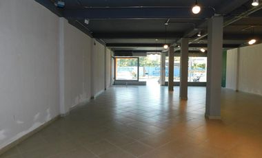 edificio en arriendo en crespo. Cod A86309