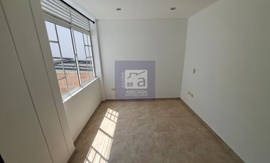 COD. 5382 - SE ARRIENDA CASA - BARRIO: EL CARMEN IV