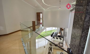 Casa en Venta  en Puerta de Hierro Lujo Moderna