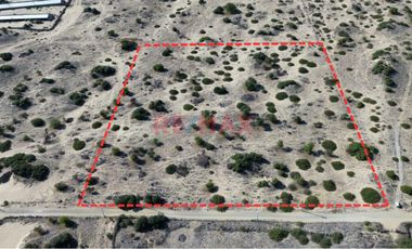 ¡🌟 Oportunidad única de inversión en Piura! 🌟

¿Buscas un terreno con potencial en una ubicación estratégica? ¡Este es el lugar perfecto para ti! 🏡