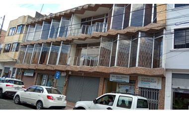 PROPIEDAD COMERCIAL EN EL CENTRO DE OTAVALO