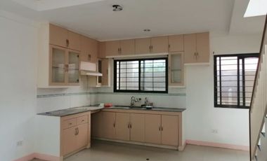 for rent townhouse in canduman