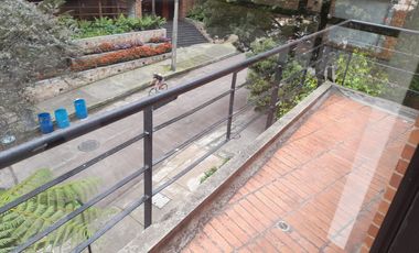apartamento en arriendo en el refugio-chapinero. Cod A51742