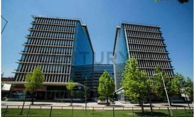 HERMOSA OFICINA EN PLENO SECTOR DE SAN DAMIAN