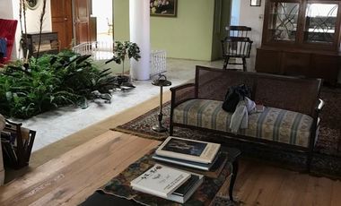 CASA EN VENTA EN LOMAS DE BEZARES