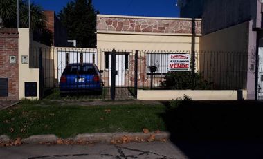 Casa en venta en Bernal Centro