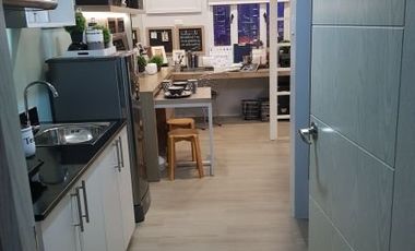 Condo unit for Sale within University Belt