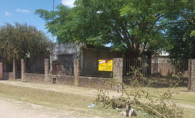 GLEW - CASA EN VENTA- CON RENTA OPCIONAL